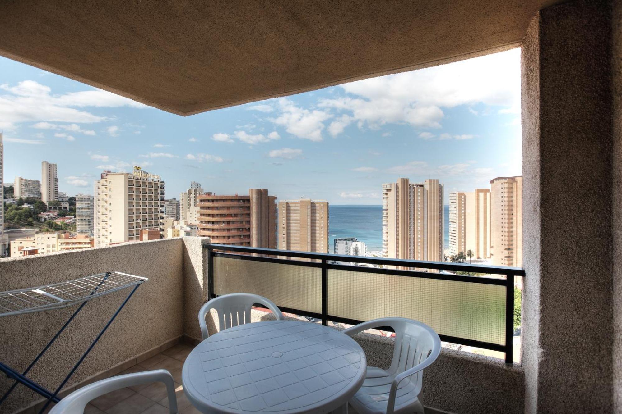 Dynastic Rooms Apartments Benidorm Exterior photo