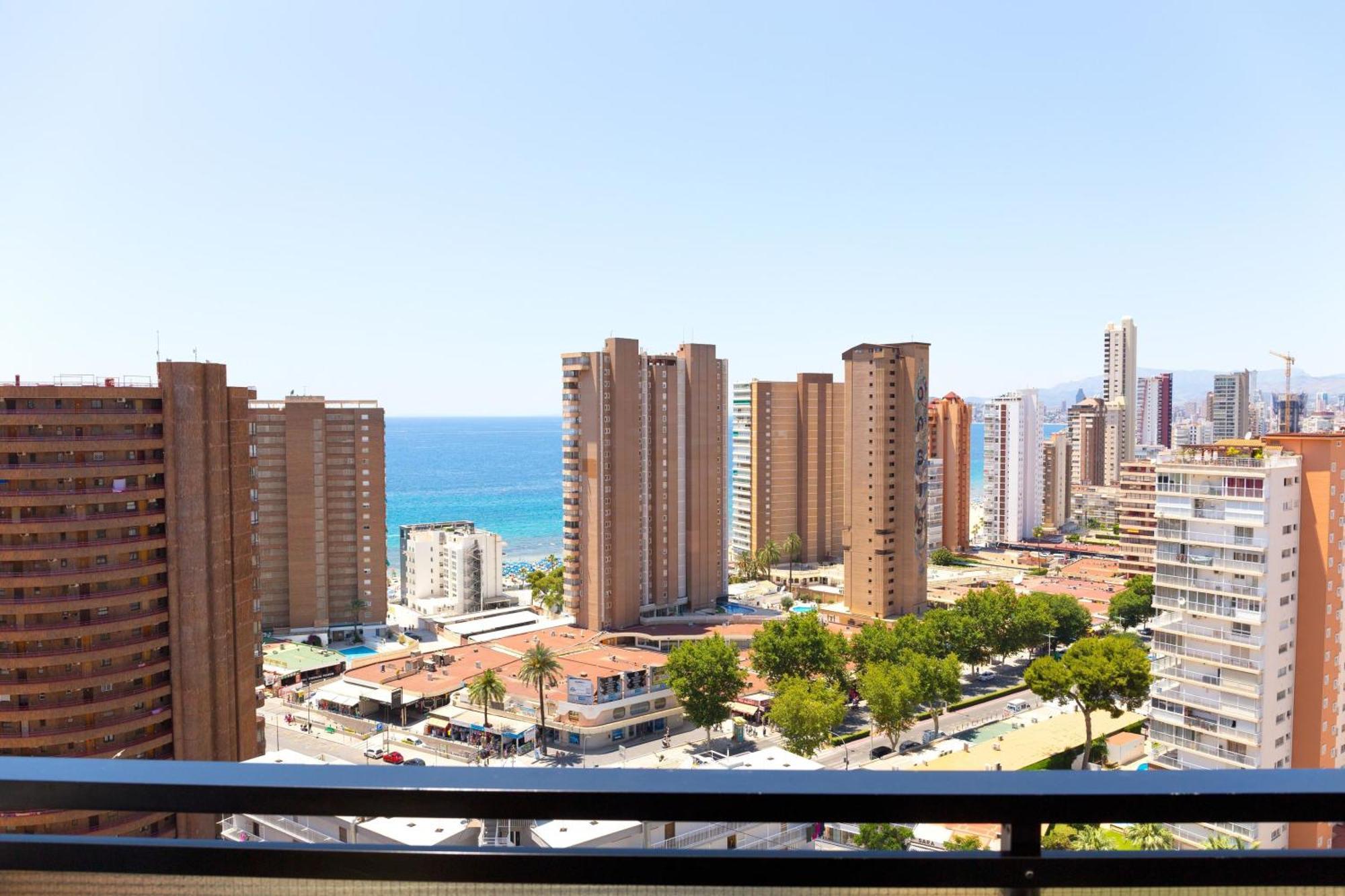 Dynastic Rooms Apartments Benidorm Exterior photo