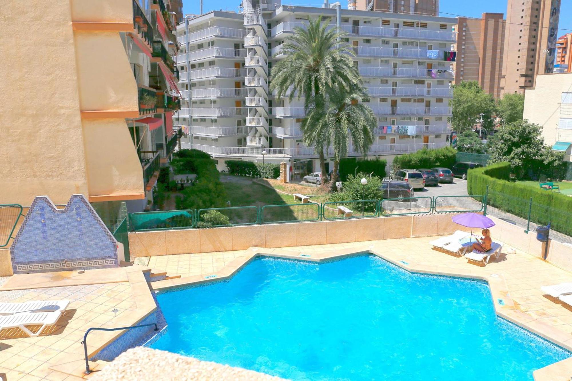 Dynastic Rooms Apartments Benidorm Exterior photo