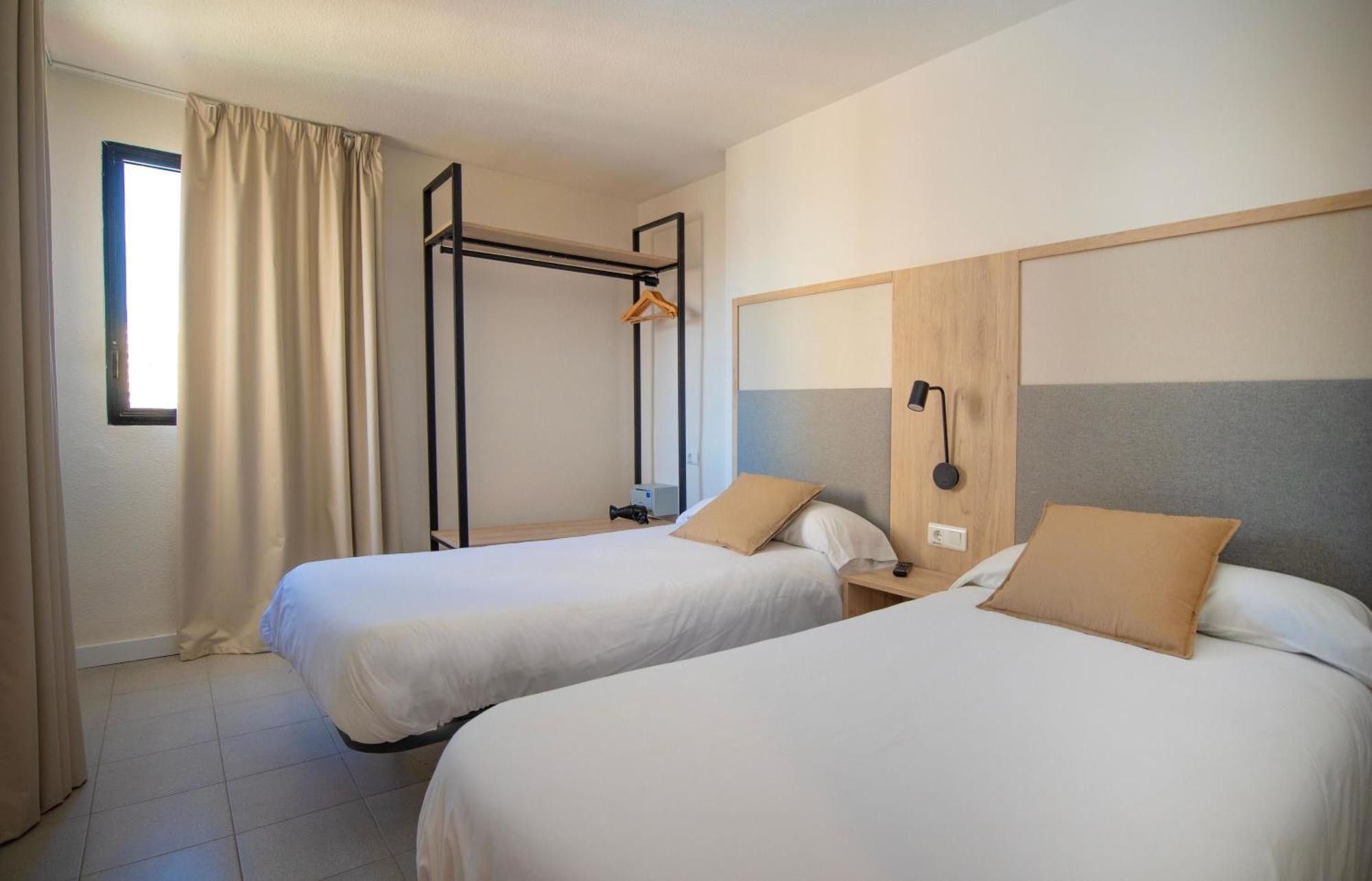 Dynastic Rooms Apartments Benidorm Exterior photo