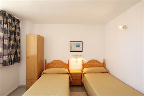 Dynastic Rooms Apartments Benidorm Exterior photo